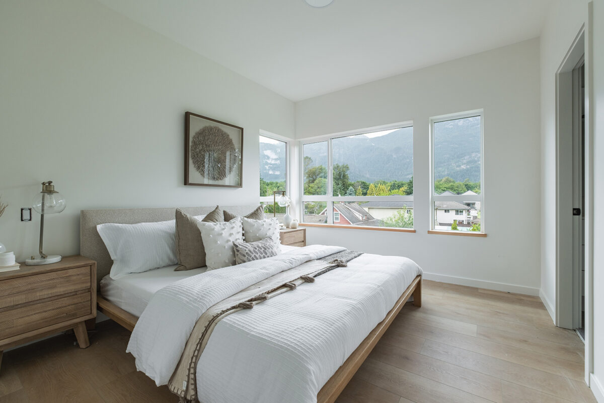 regen homes squamish chickadee lane interiors 23